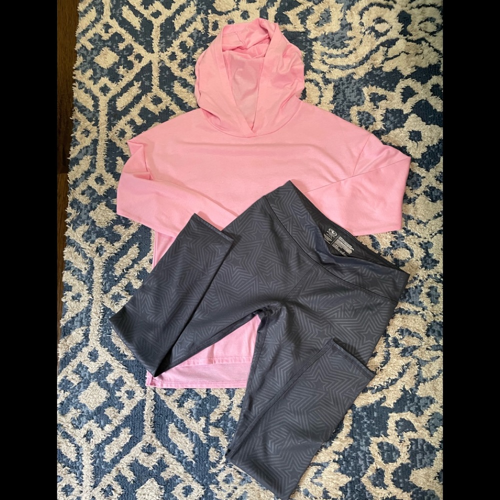 Girl’s Athletic Works Outfit, size 10-12.